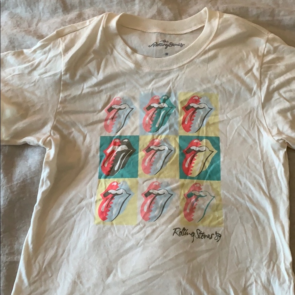 AE Rolling Stones tee shirt